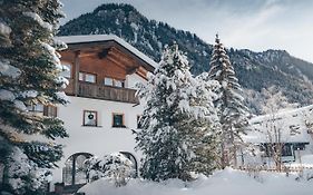 Villa Moroder