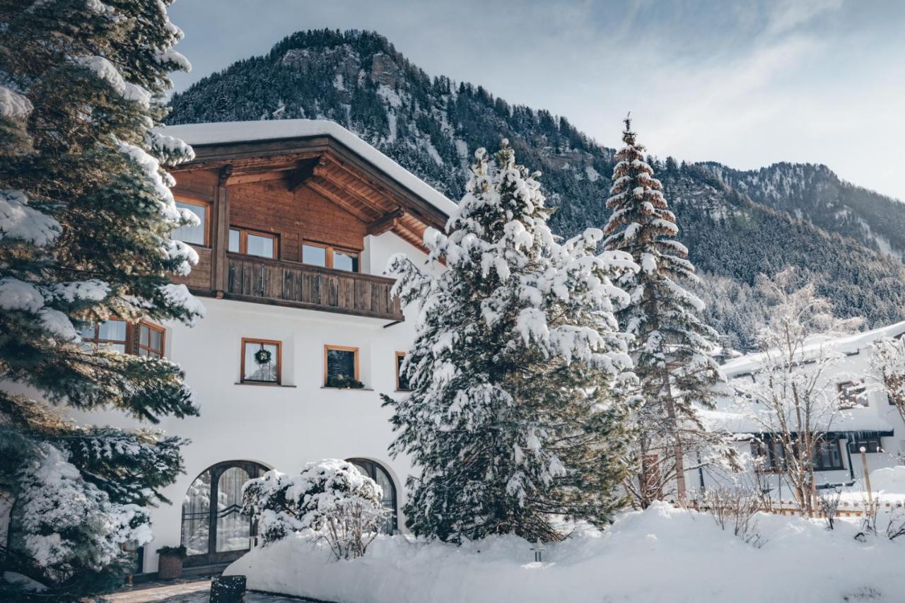 Villa Moroder St. Ulrich in Gröden Exterior foto