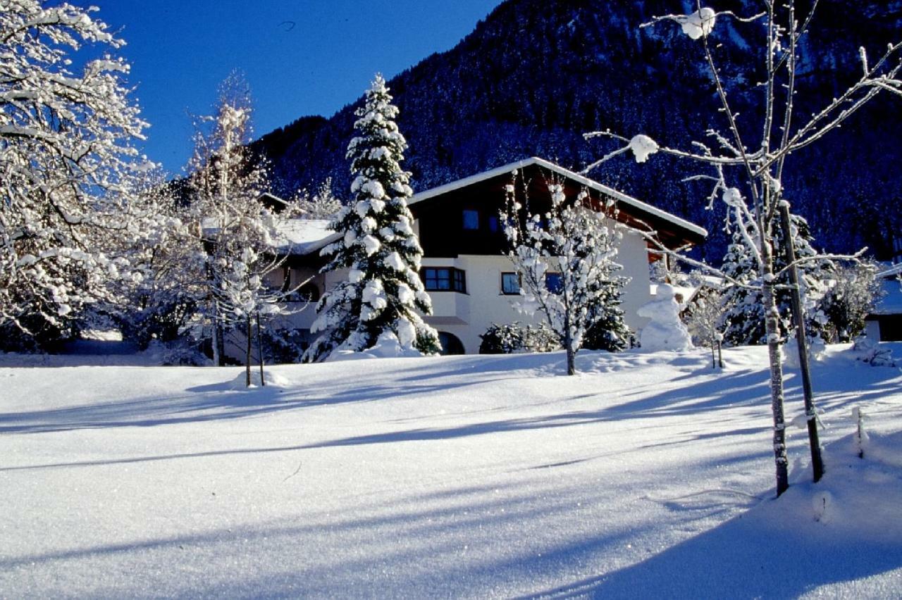 Villa Moroder St. Ulrich in Gröden Exterior foto